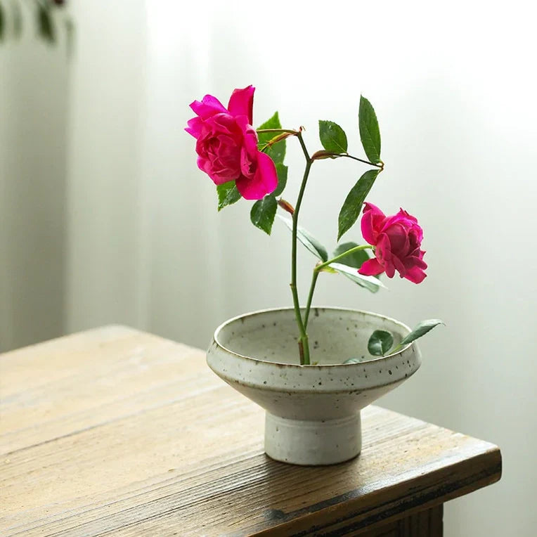 Black and White Ikebana Vase Set